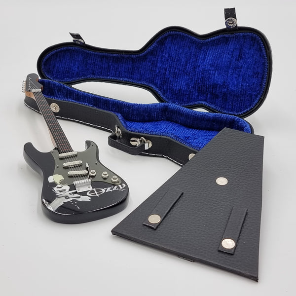 Miniature Guitar - Ozzy