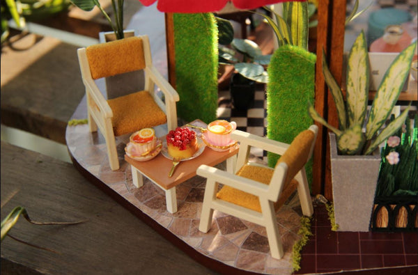 Garden Cafe Miniature D.I.Y Kit