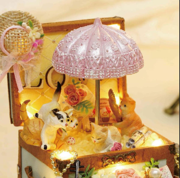 Candy Cat Drop Box Miniature D.I.Y Kit